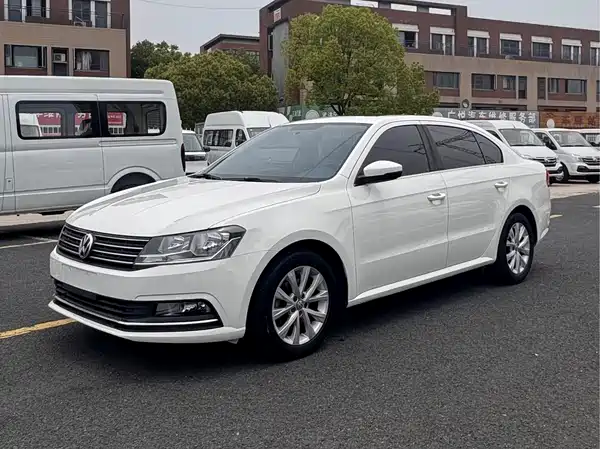 Volkswagen Lavida 2016