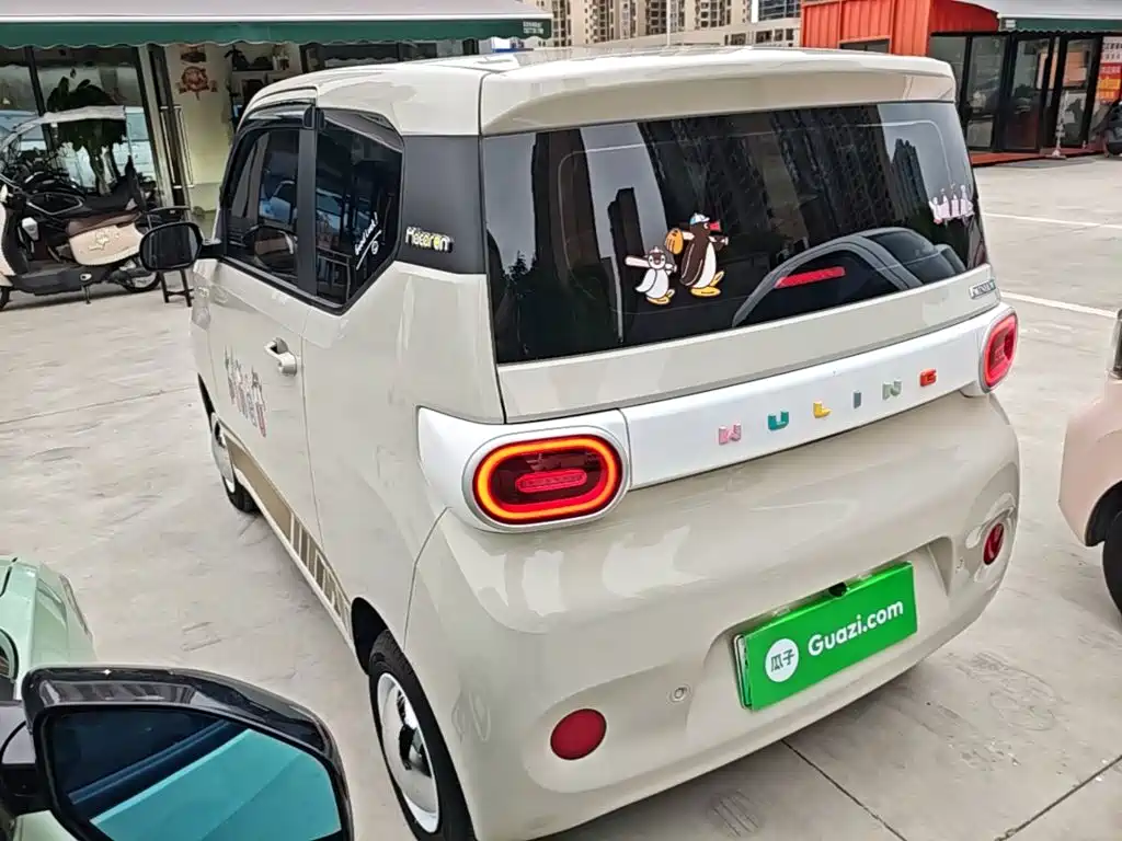 Wuling MINIEV 2024