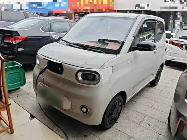 Wuling Hongguang MINIEV 2025