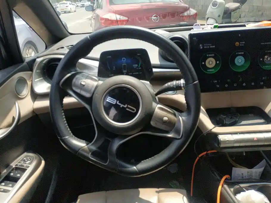 BYD Dolphin 2023 — фото 15