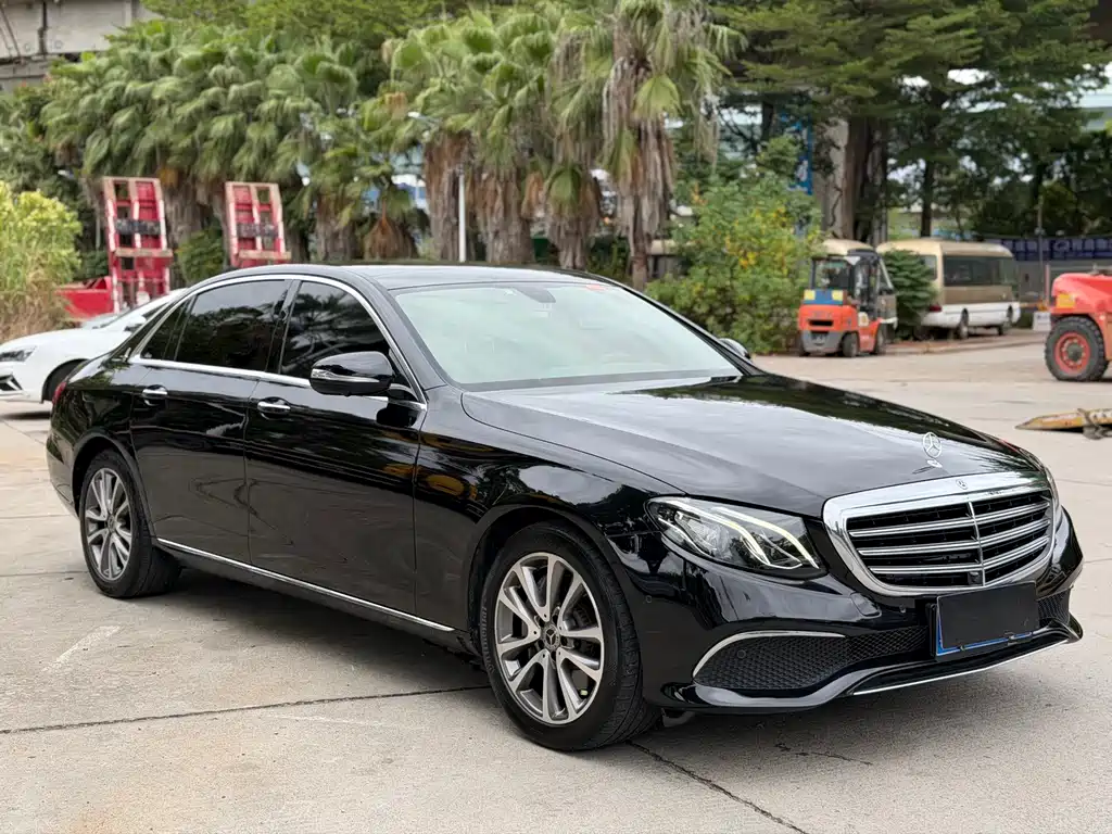 Mercedes-Benz E-Class 2019 — фото 3
