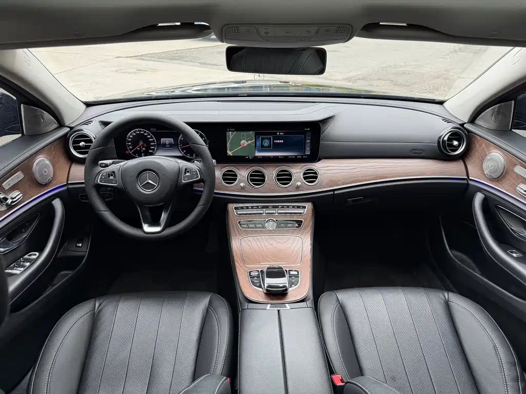 Mercedes-Benz E-Class 2019 — фото 5