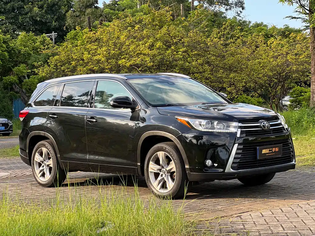 Toyota Highlander 2020 — фото 3