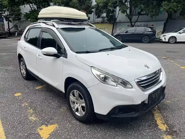 Peugeot 2008 2015