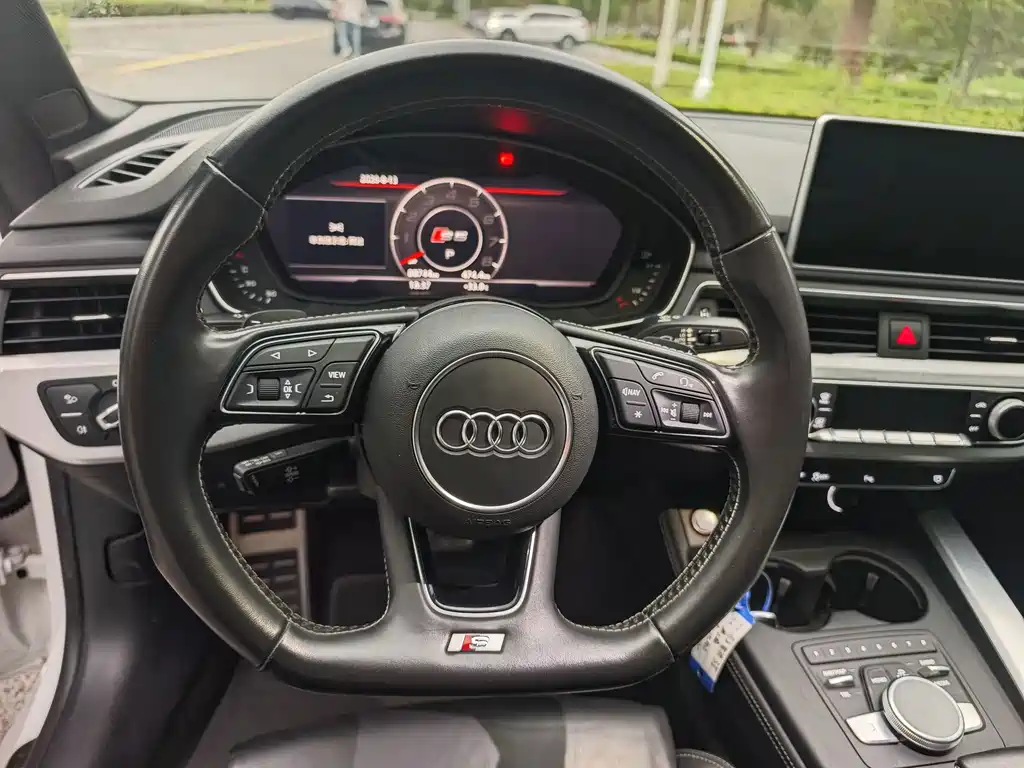 Audi S5 2018 — фото 8