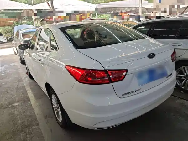 Ford Escort 2015