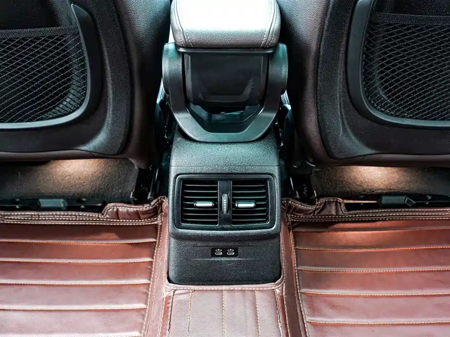 BMW X1 New Energy 2021 — фото 15