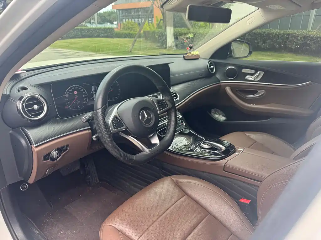Mercedes-Benz E-Class 2017