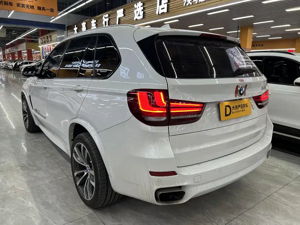 BMW X5 2018 — фото 2