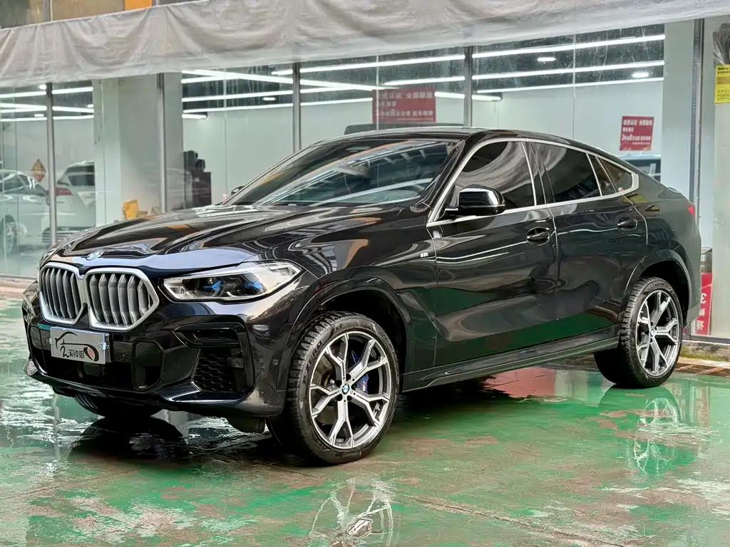 BMW X6 2022 — фото 1