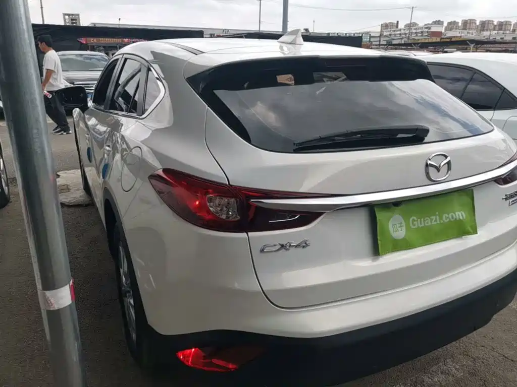Mazda CX-4 2019