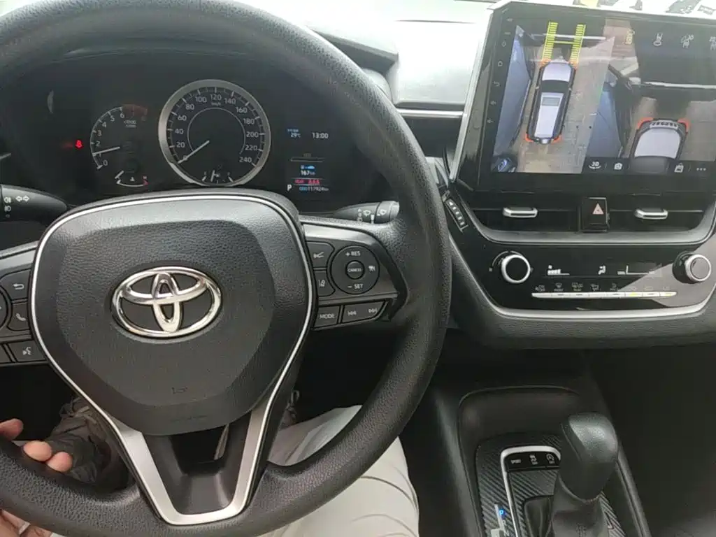 Toyota Corolla 2020 — фото 10
