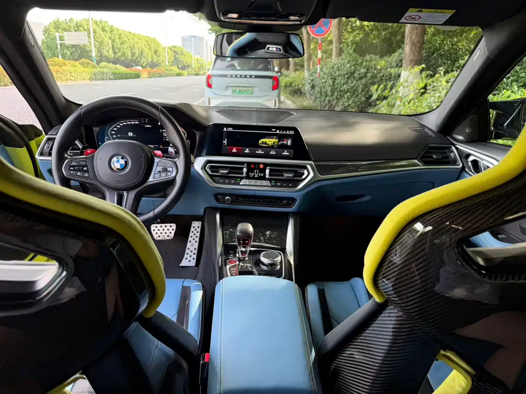 BMW M4 2022 — фото 11