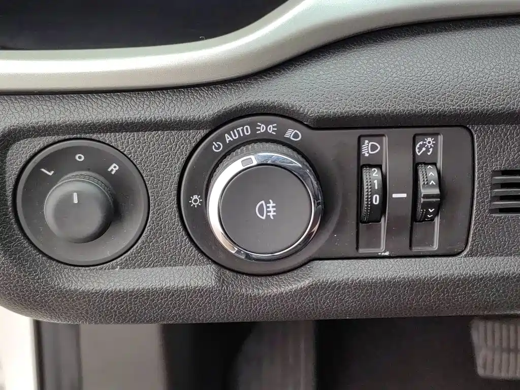Buick Excelle GT 2018 — фото 21