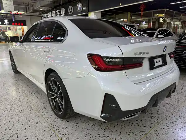 BMW 3 Series 2023