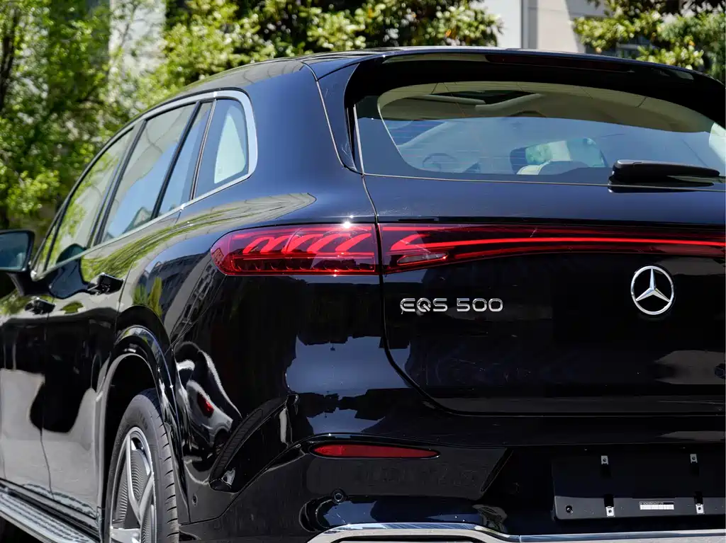 Mercedes-Benz EQS SUV 2026
