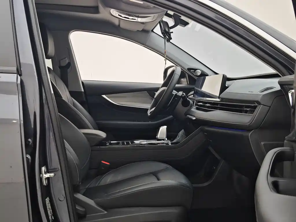 Chery Tiggo 8 PLUS 2023 — фото 10
