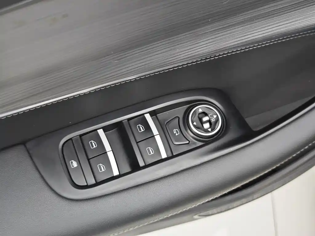 Chery Tiggo 8 PLUS 2023 — фото 14