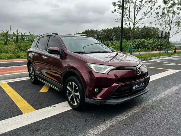 Toyota RAV4 2016