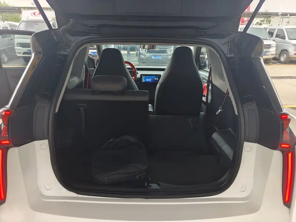 Chery New Energy Wujie Pro 2023 — фото 18