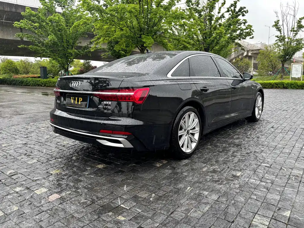 Audi A6L 2024 — фото 5