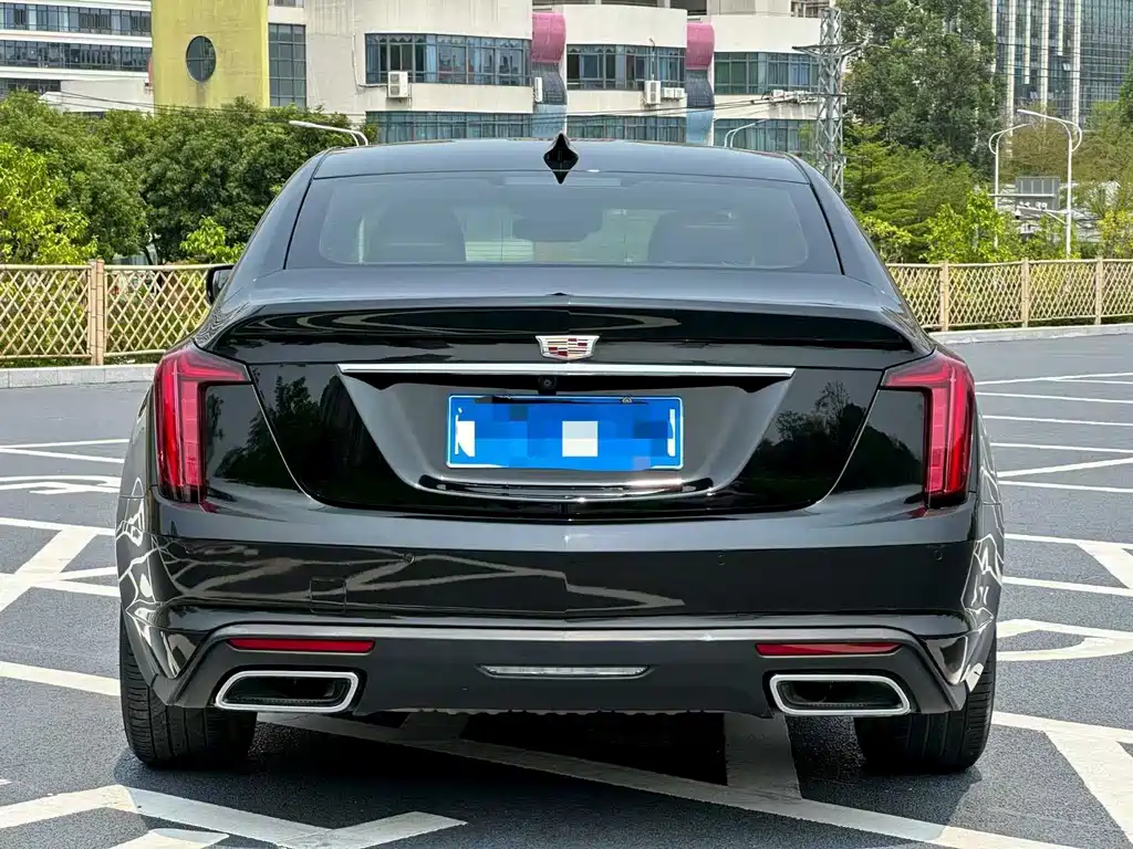 Cadillac CT5 2022 — фото 8