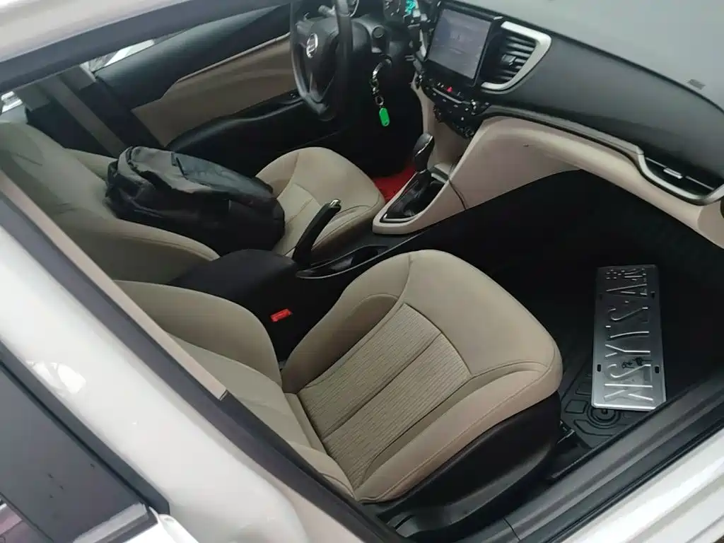 Buick Excelle 2015 — фото 25