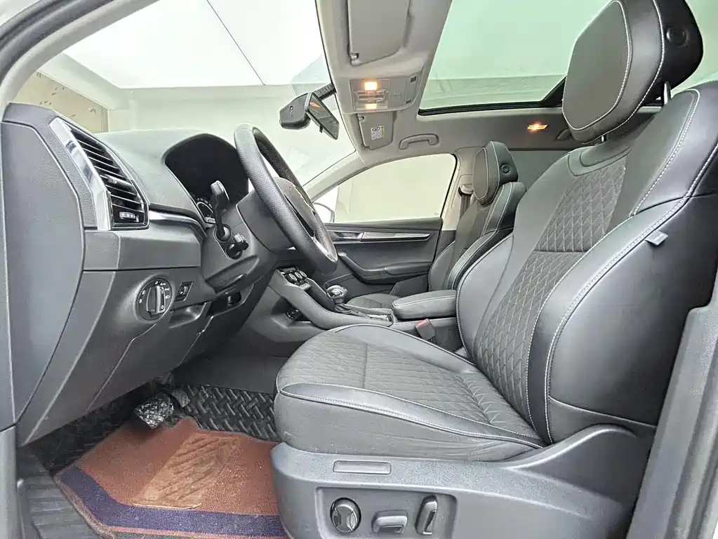 Skoda Karoq 2021