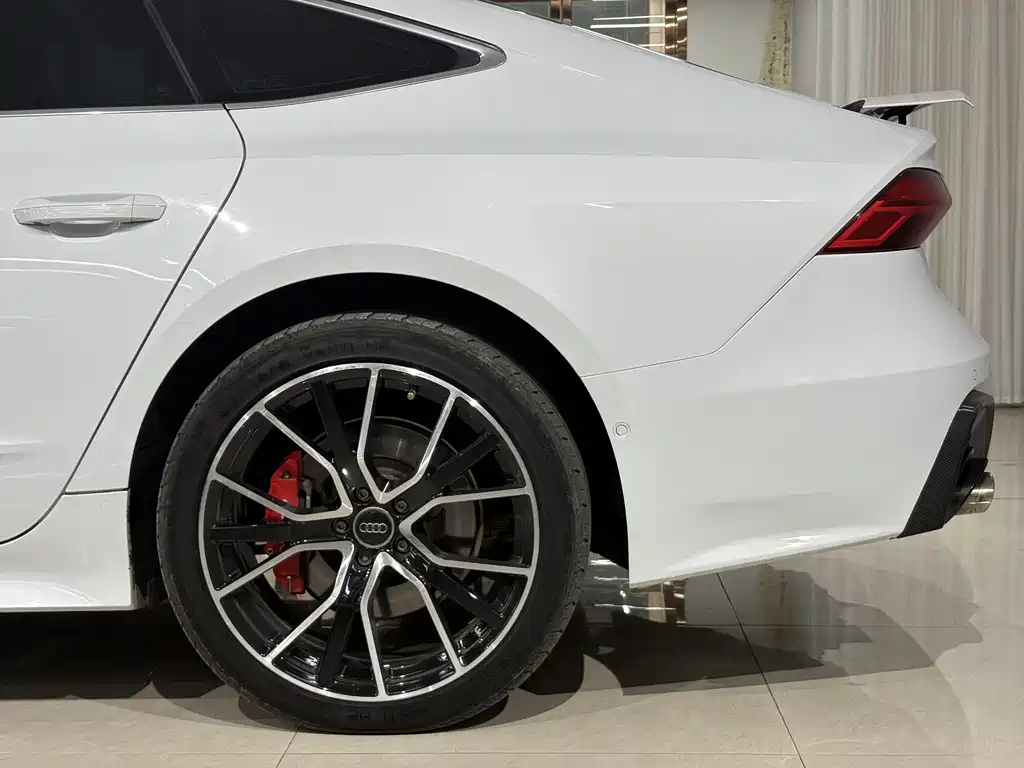Audi A7 2019 — фото 15