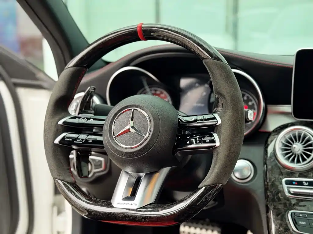 Mercedes-Benz C-Class AMG 2015 — фото 14