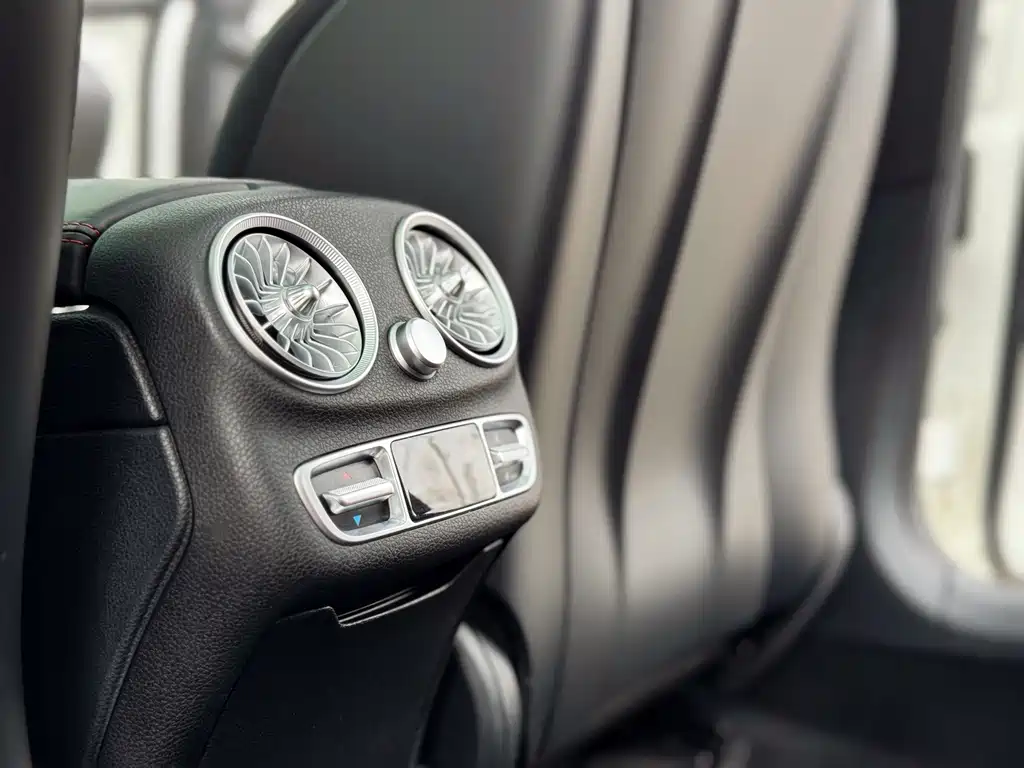 Mercedes-Benz C-Class AMG 2015 — фото 19