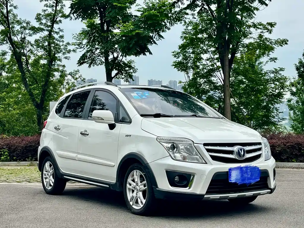 Changan CX20 2015 — фото 3