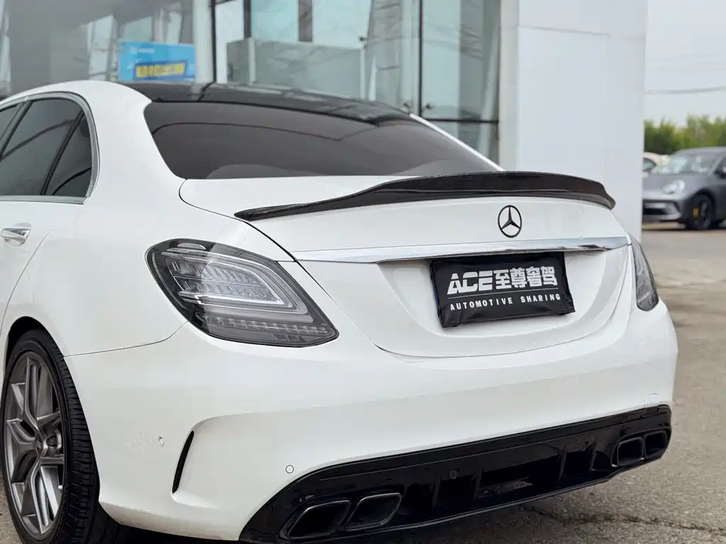 Mercedes-Benz C-Class AMG 2015 — фото 9