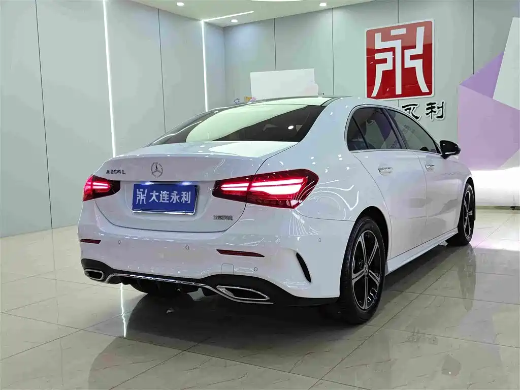Mercedes-Benz A-Class 2023