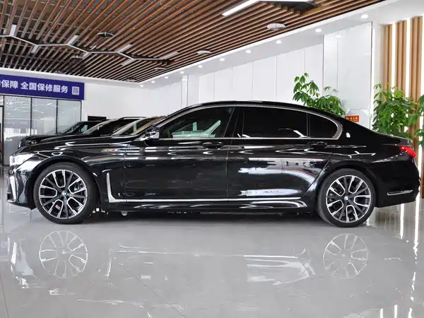 BMW 7 Series 2022