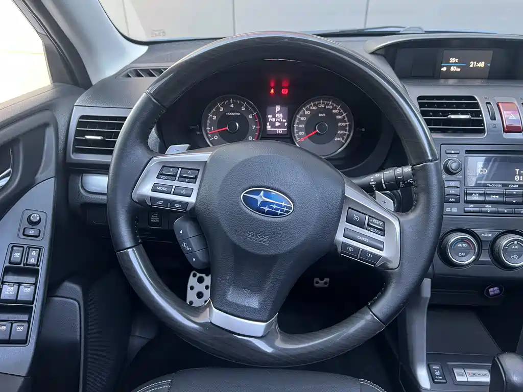 Subaru Forester 2014 — фото 14