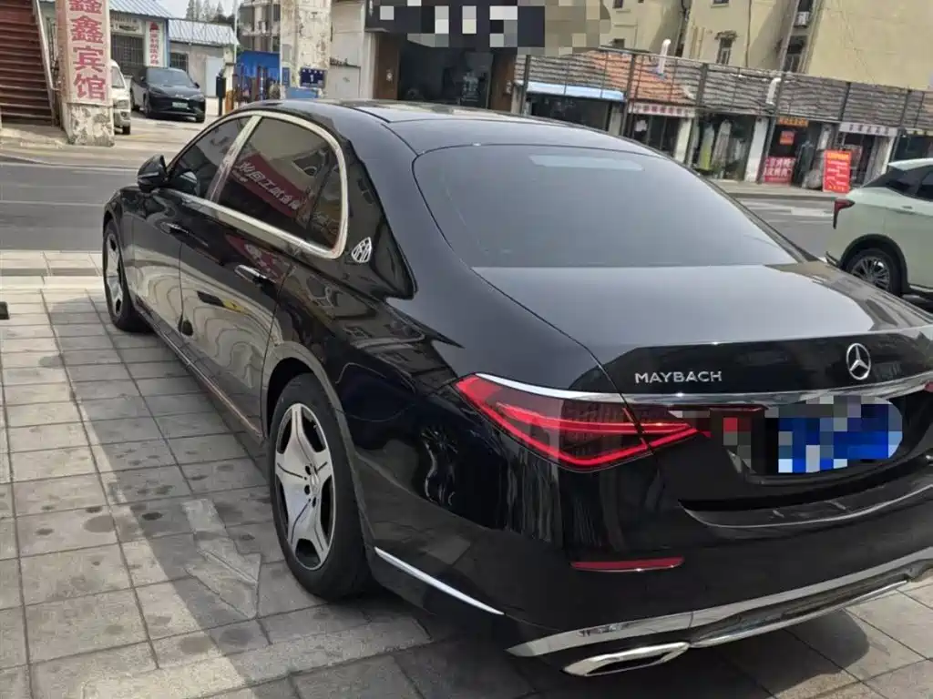 Mercedes-Benz Maybach S-Class 2023