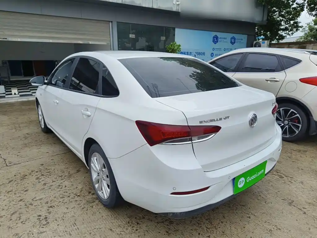 Buick Excelle 2021