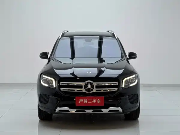 Mercedes-Benz GLB 2021