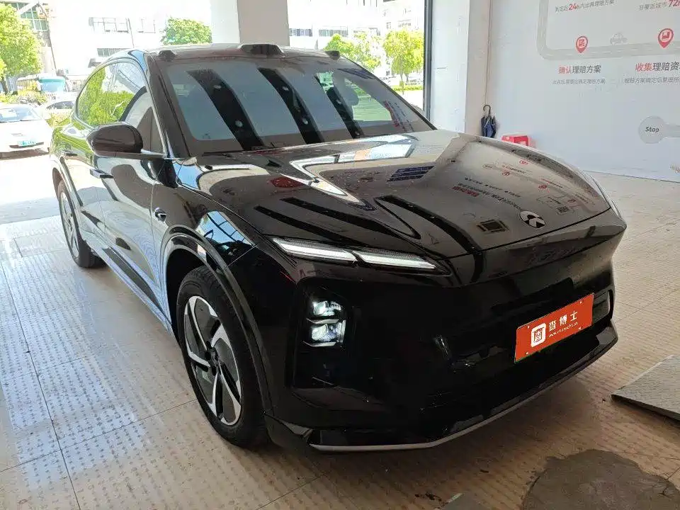 NIO EC6 2025