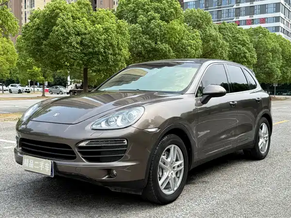 Porsche Cayenne 2012