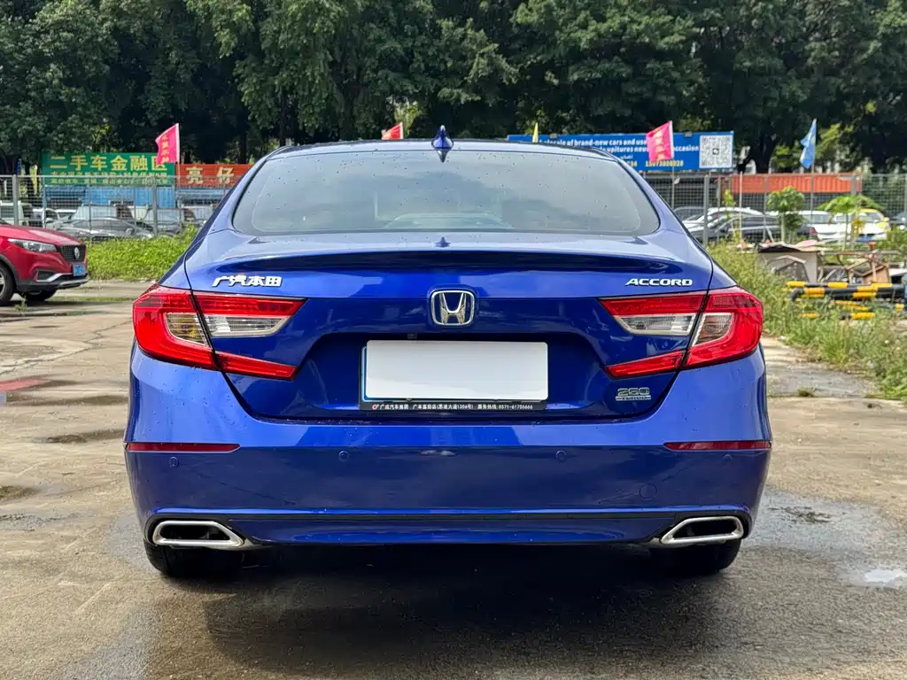 Honda Accord 2018 — фото 14