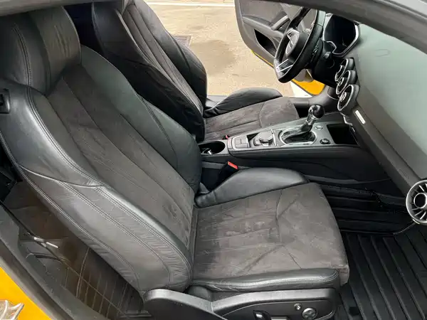 Audi TT 2015
