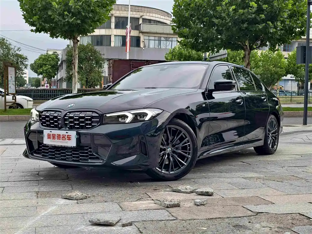 BMW 3 Series 2024