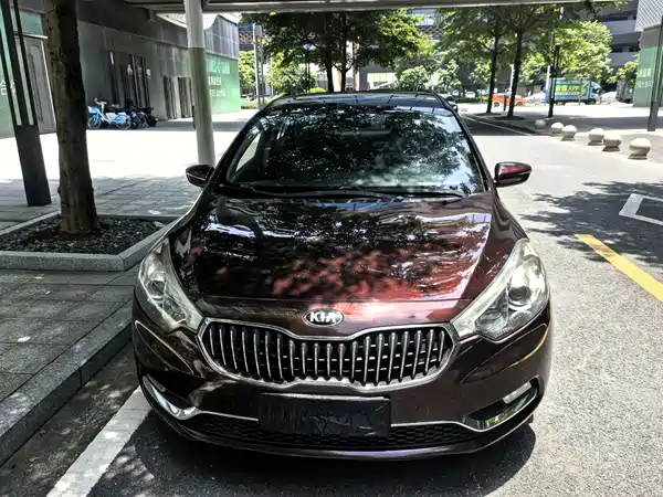 Kia K3 2012