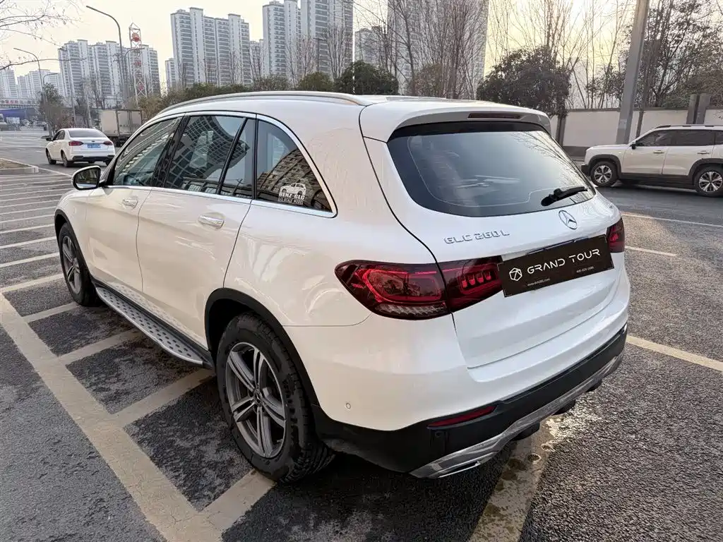 Mercedes-Benz GLC 2021 — фото 11