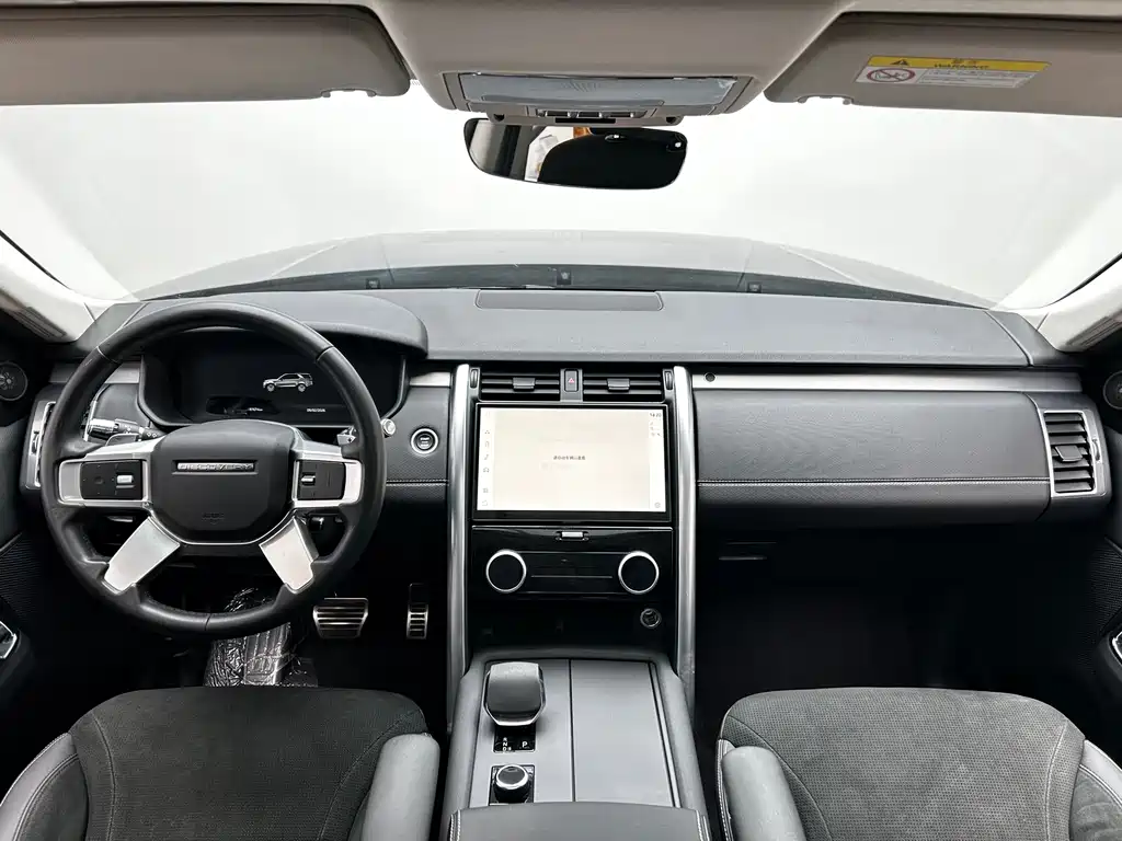 Land Rover Discovery 2021 — фото 18