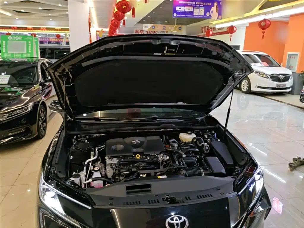 Toyota Camry 2025 — фото 20