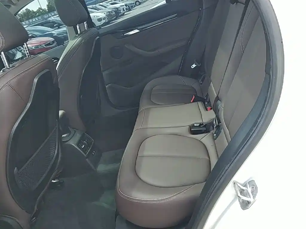 BMW X1 2020 — фото 16
