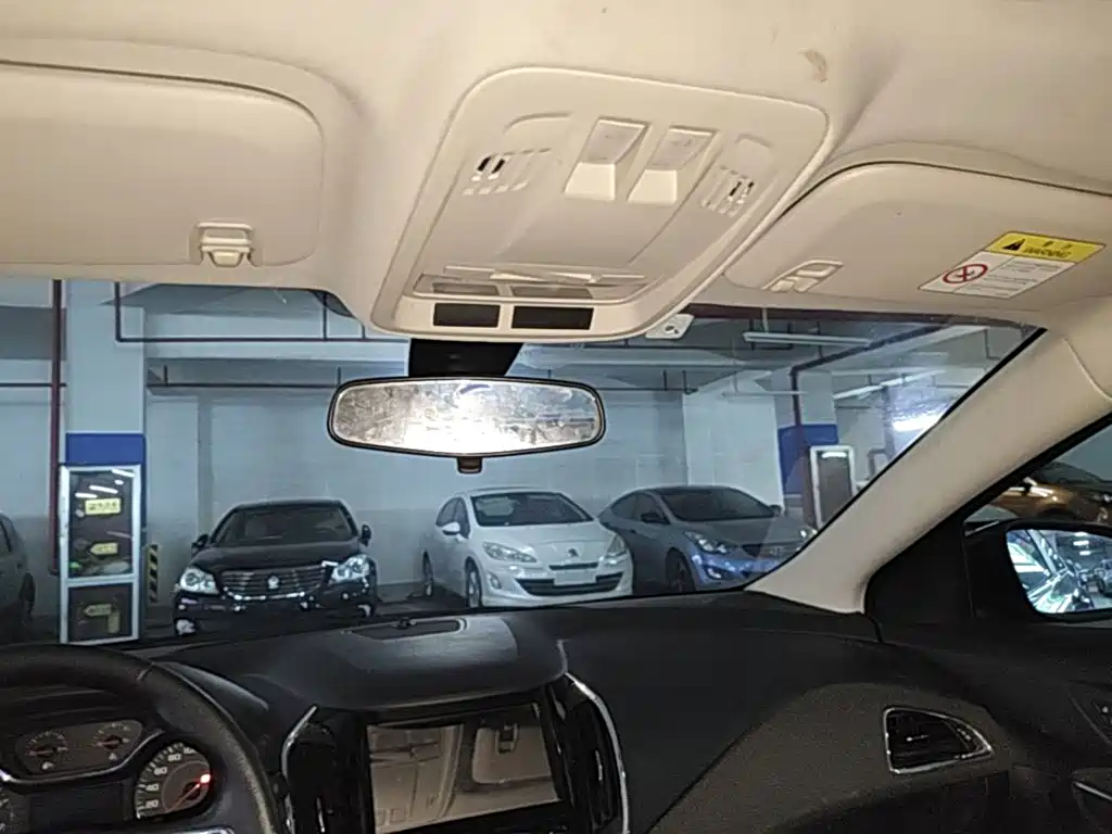 Chevrolet Cruze 2015 — фото 18